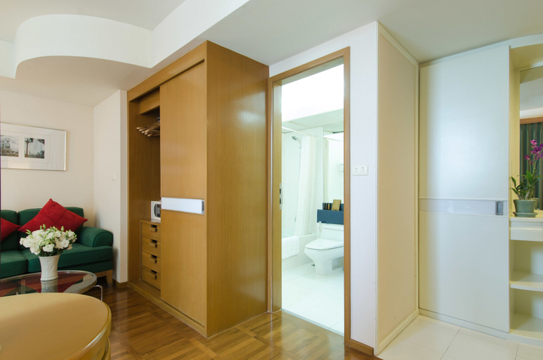 Bathroom 5, AT EASE saladaeng by AETAS, Bang Rak