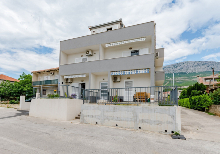 Exterior & Views 2, Apartment Anamaris, Blaca