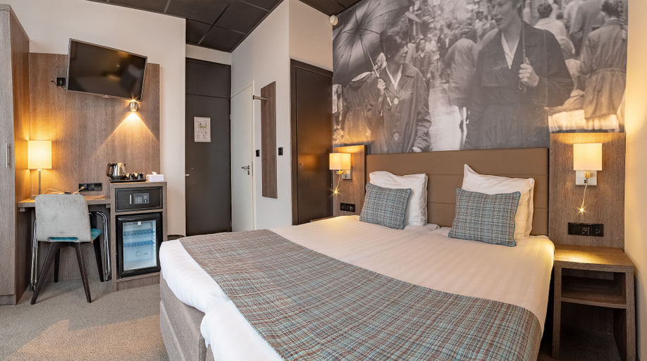 Bedroom 4, Hotel Cornelisz, Amsterdam
