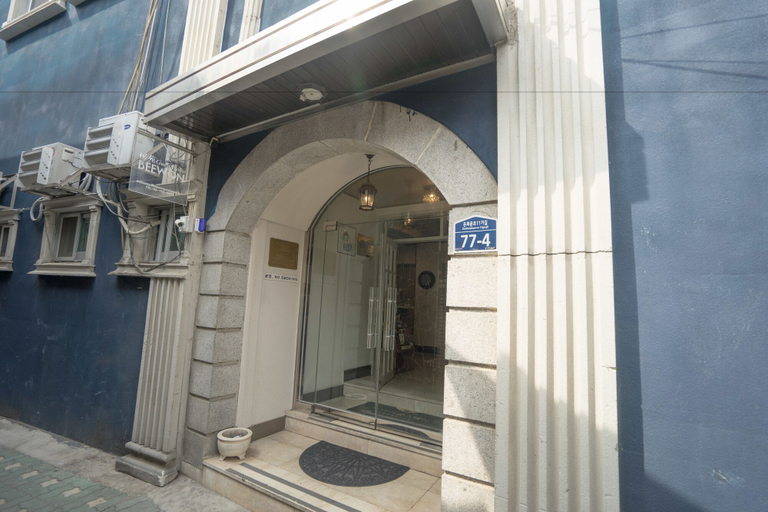 Exterior & Views 2, Beewon Guest House - Hostel, Jongno