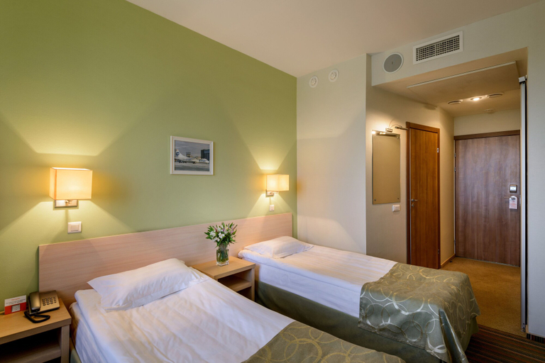 Bedroom 3, SkyPort Hotel, Novosibirskiy rayon