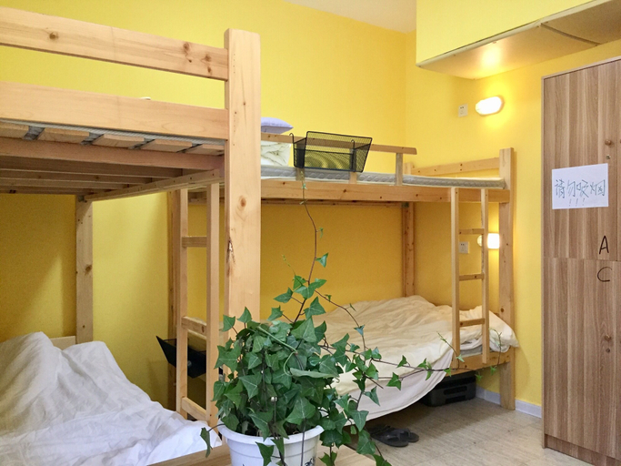Bedroom 4, Weihai Hiking International Youth Hostel, Weihai