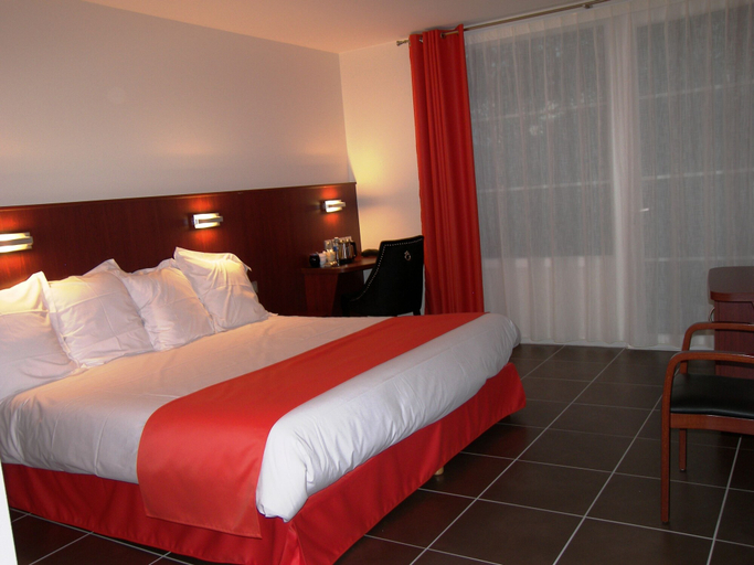 Bedroom 3, Hostellerie Del Matin Calme, Loire