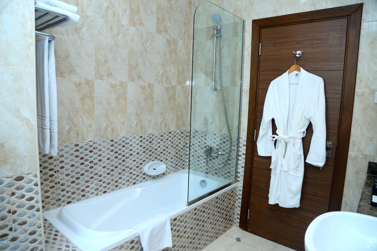 Bathroom 4, Tulip Al Barsha Hotel Apartment, Dubai
