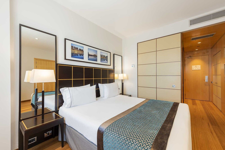 Bedroom 4, Eurostars Gran Valencia Hotel, Valencia