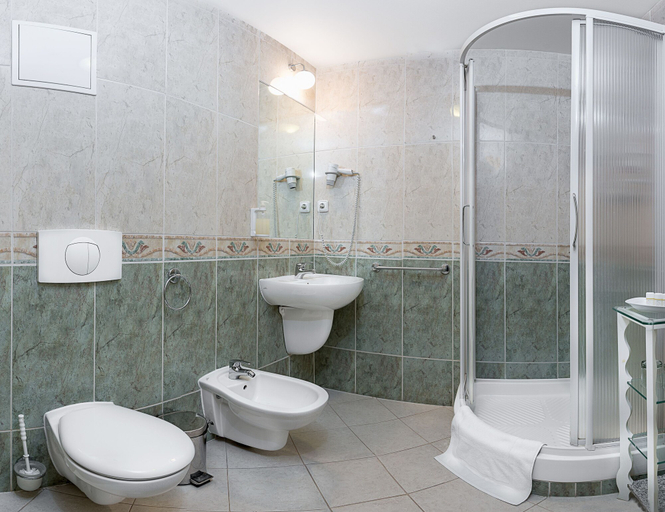 Bathroom 3, Boutique Hotel Romanza, Cheb