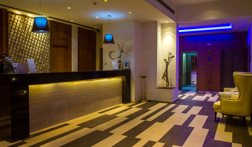 Others 5, Golf Royal Hotel, Bab Bhar