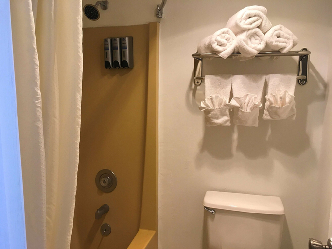 Bathroom 4, Americas Best Value Inn Carson City, Carson City