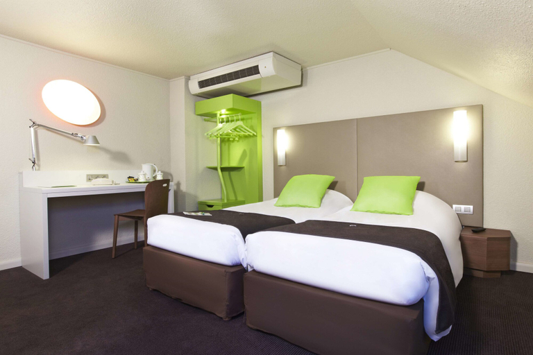 Bedroom 2, Campanile Dunkerque Sud - Loon Plage, Nord