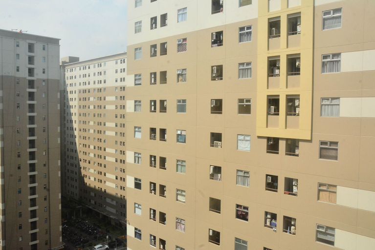 Exterior & Views, Comfy and Homey 2BR Kalibata City Apartment By Travelio, Jakarta Selatan