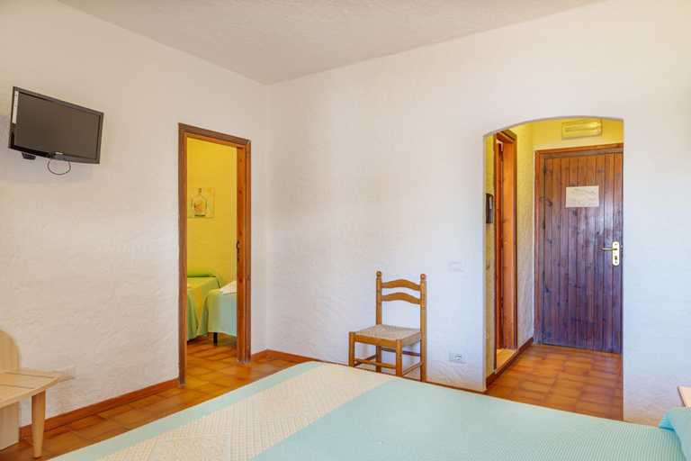 Bedroom 4, Hotel Mare Blue, Olbia-Tempio
