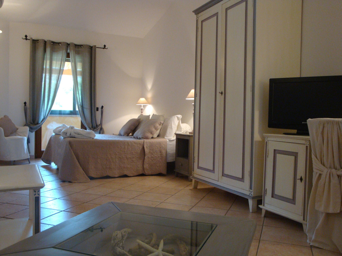 Bedroom 3, Relais Fenicottero Rosa, Olbia-Tempio