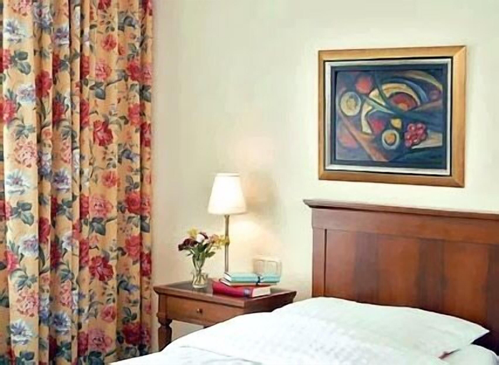 Bedroom 3, Hotel Deutsches Theater Downtown, München