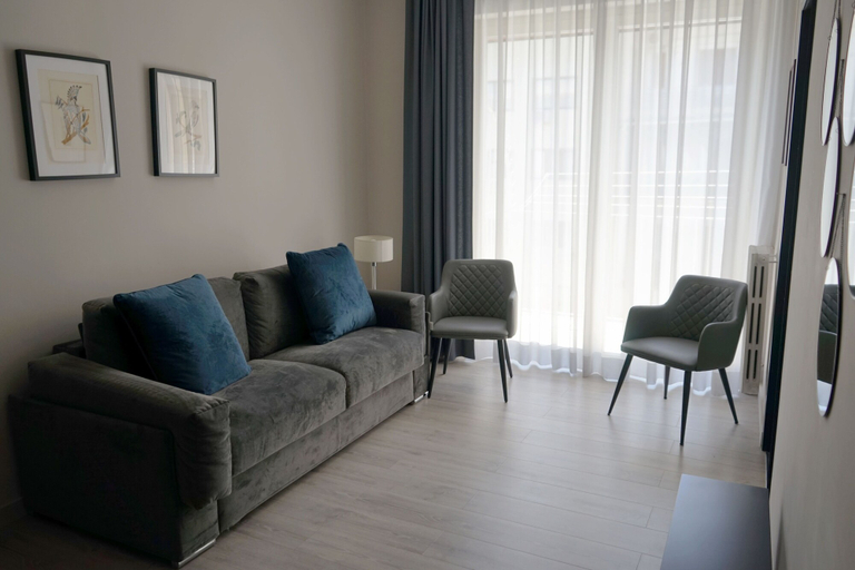 Others 5, Re di Smirne by Apulia Accommodation, Bari