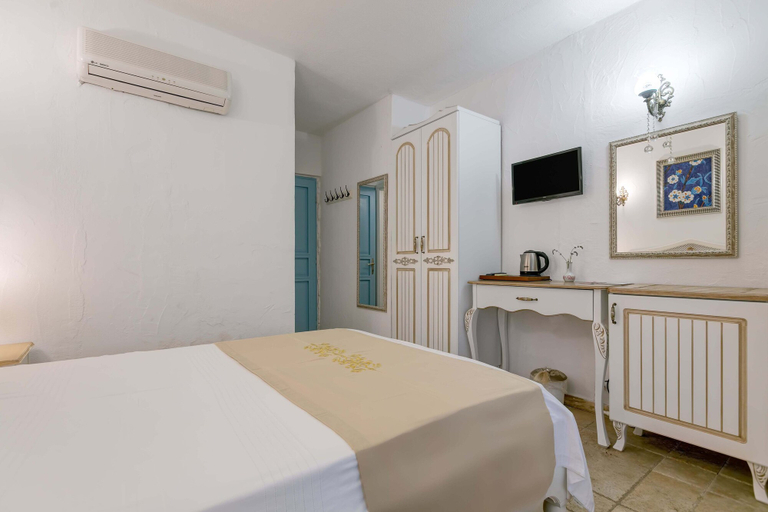 Bedroom 5, Villa Fora Hotel, Çeşme