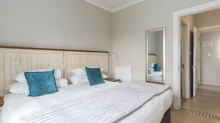 Bedroom 4, Blue Bay Lodge, West Coast