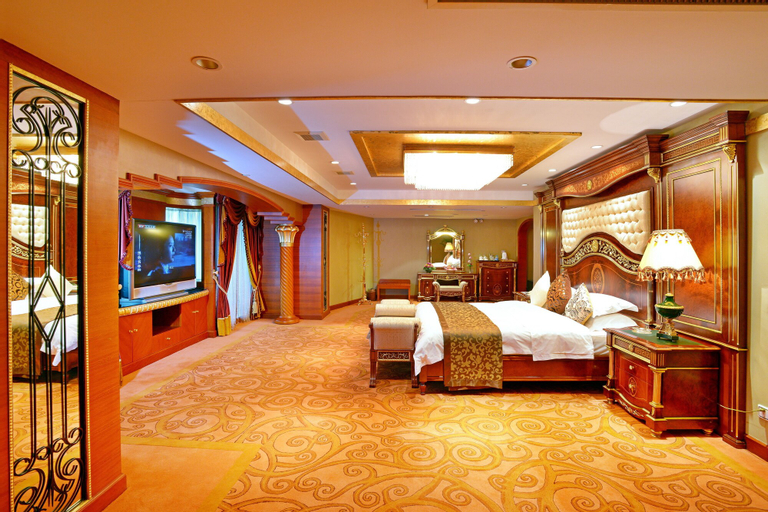 Bedroom 21