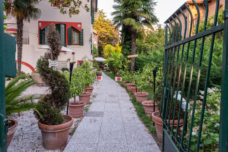 Others 5, Hotel Villa Stella.check-in.9AM-3PM, Venezia