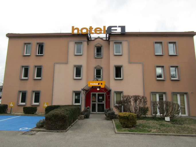 Exterior & Views 2, hotelF1 Lyon Massieux, Ain