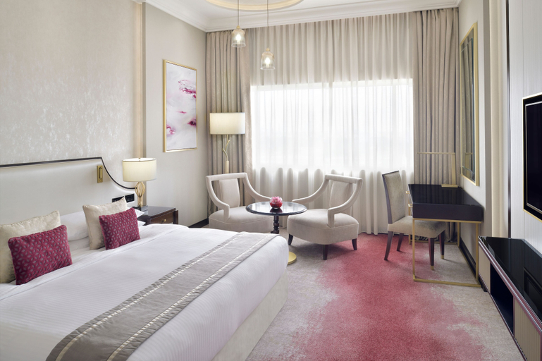 Bedroom 5, Mövenpick Bahrain, Muharraq
