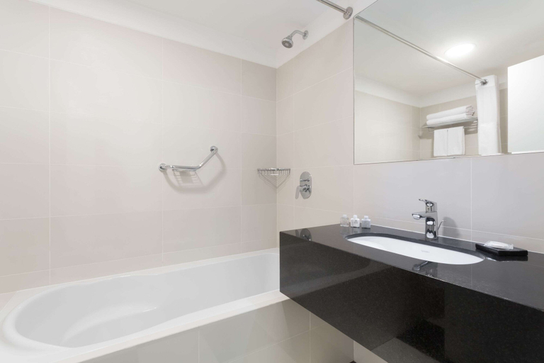 Bathroom 5, Wyndham Costa Del Sol Lima City, Lima