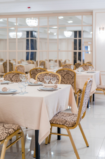 Food & Drinks 5, Hotel Aura in Digomi, Mtskheta