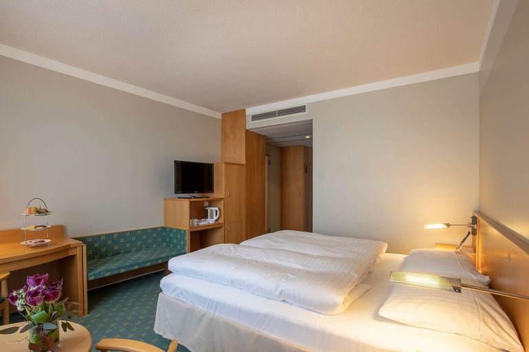 Bedroom 14