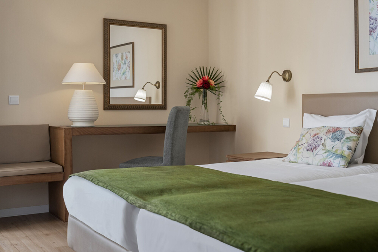 Bedroom 4, Dorisol Mimosa Studio Hotel, Funchal