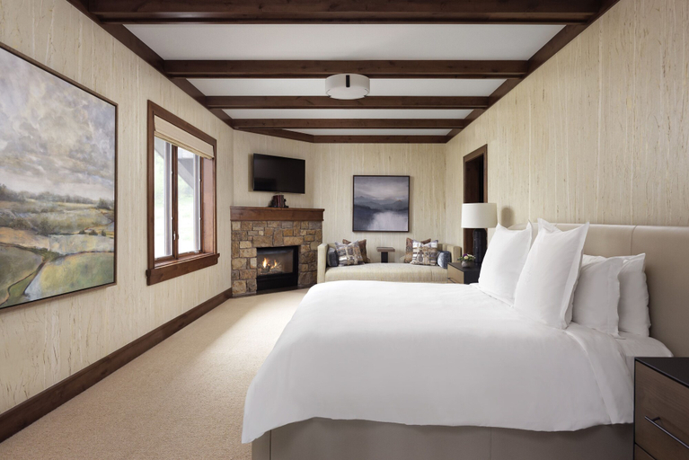Bedroom 4, Four Seasons Resort Jackson Hole, Teton