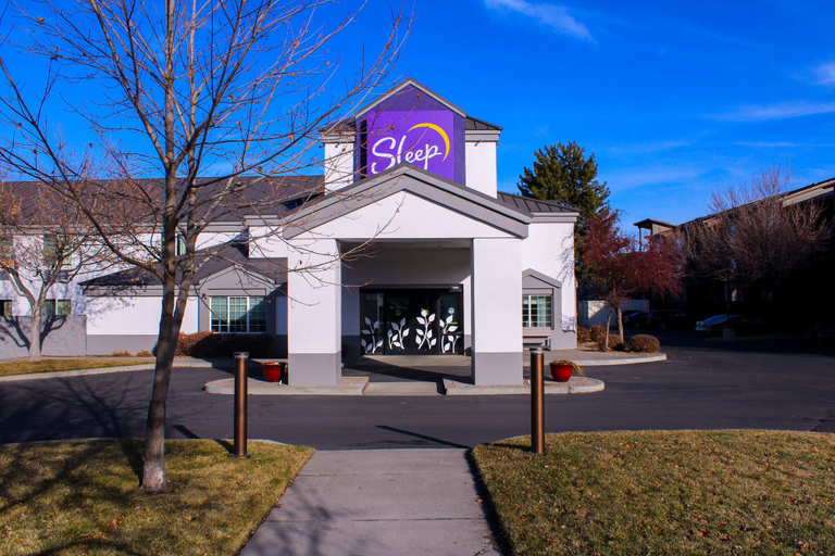 Exterior & Views 2, Sleep Inn Bend Crossroads Plaza, Deschutes