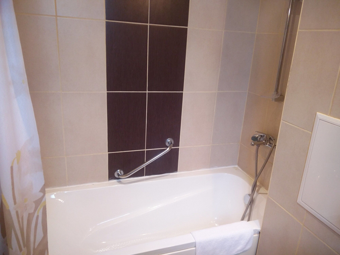 Bathroom 4, Slavyanska Beseda Hotel, Stolichna