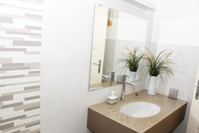 Bathroom 5, Camera con Vista B&B, Ancona