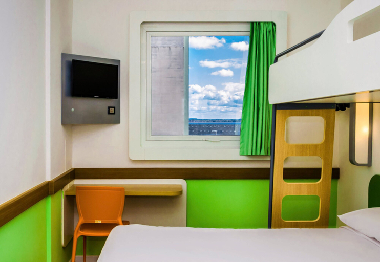 Bedroom 3, ibis budget Porto Alegre - Supereconômico, Porto Alegre