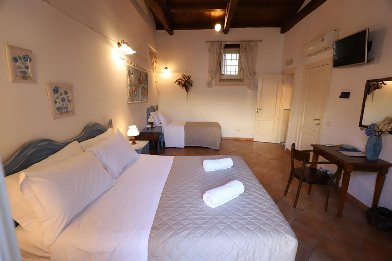 Bedroom 2, Italiana Resort Magnolia, Syracuse