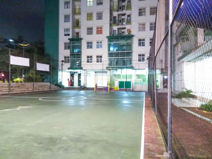 Exterior & Views 3, Warm and Homey 1BR at Pancoran Riverside Apartment By Travelio, Jakarta Selatan