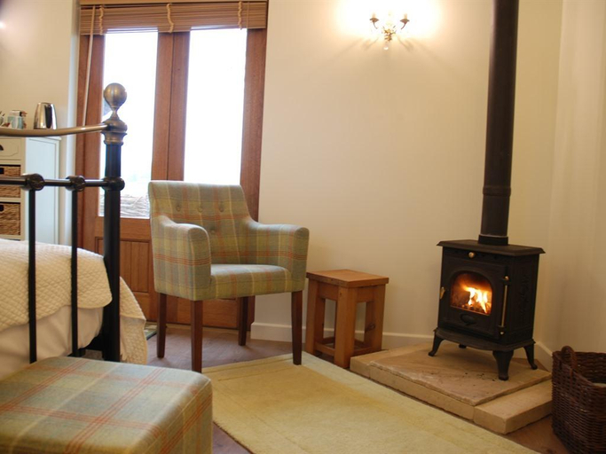 Others 2, Holcombe Inn, Somerset