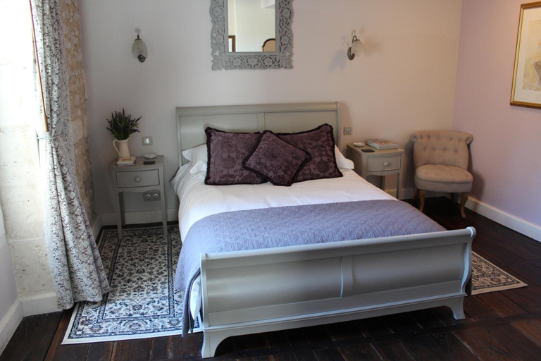 Bedroom 2, Le Patio Chambres et Table dHotes, Dordogne