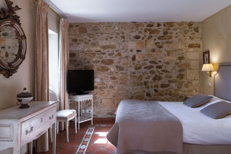 Bedroom 3, Hôtel la Magnaneraie, Gard