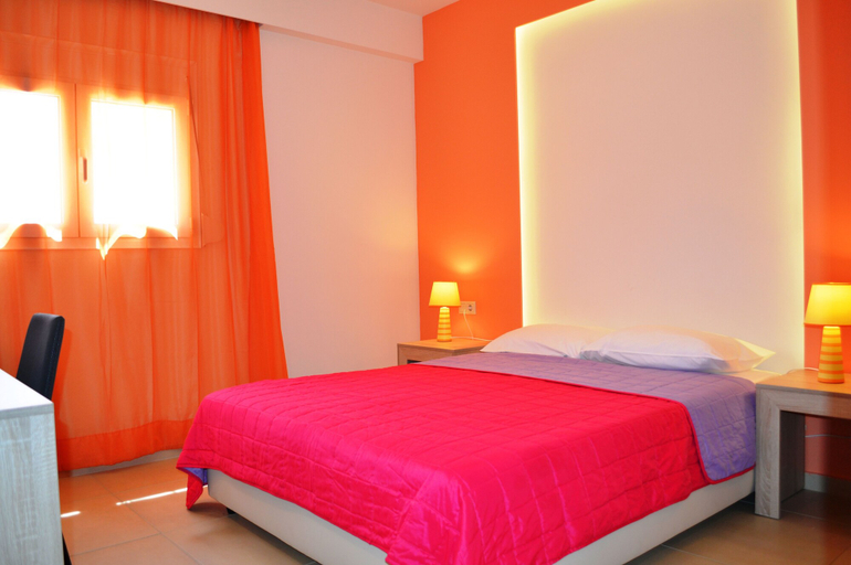 Bedroom 4, Matala Bay Apartments, Faistos