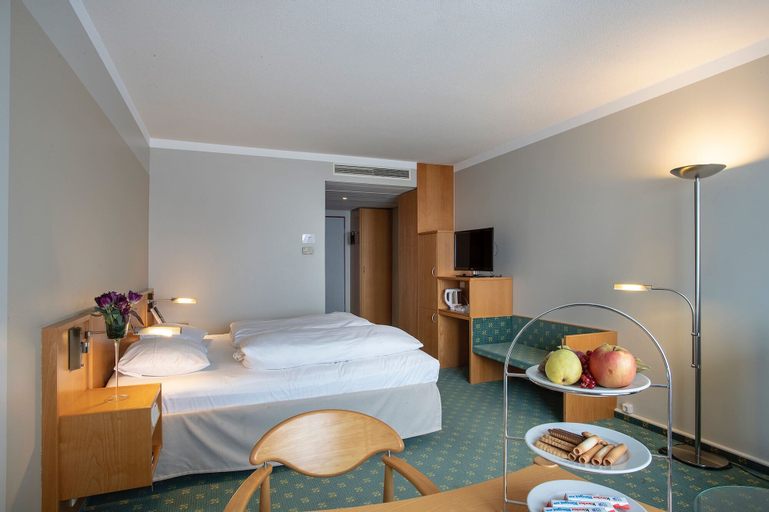 Bedroom 23