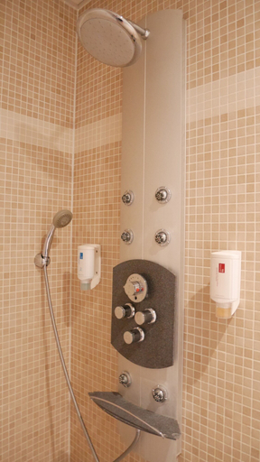 Bathroom 5, Hôtel L'Hotan, Haute-Garonne