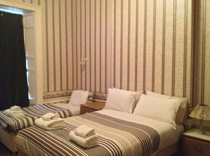 Bedroom 4, Adelphi Hotel, Edinburgh