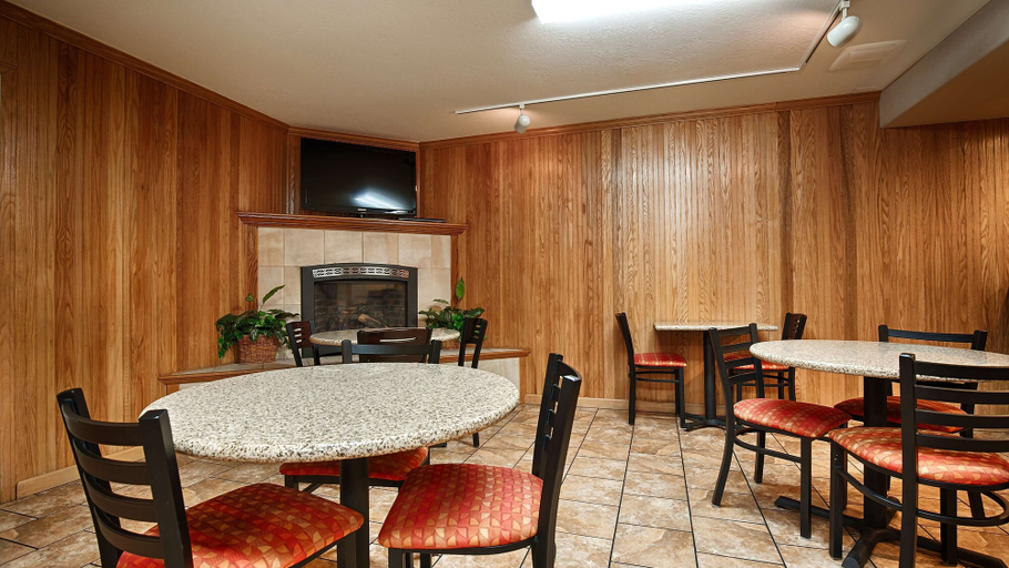 Food & Drinks 5, Best Western Plus Humboldt Bay Inn, Humboldt