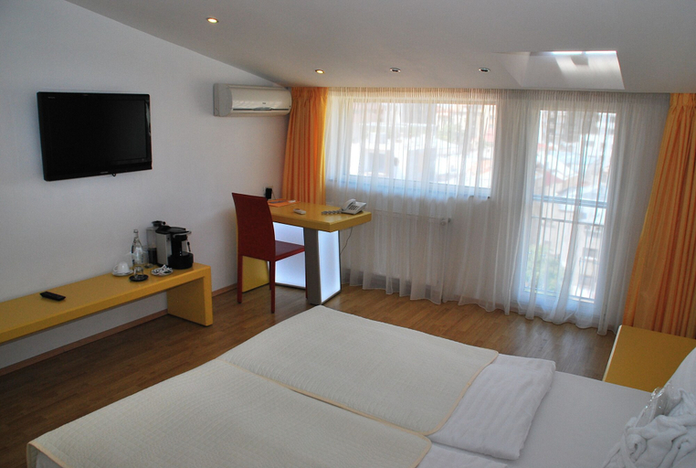 Bedroom 2, Hotel Christina, Municipiul Bucuresti