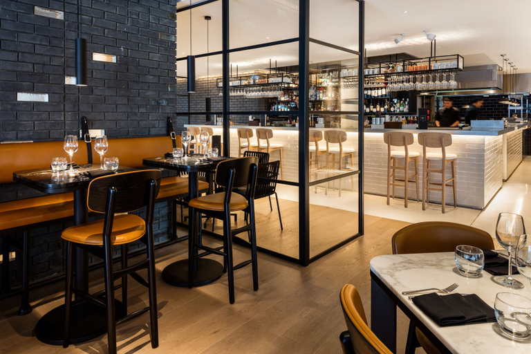 Food & Drinks 5, Radisson Blu Edwardian Hampshire Hotel London, London