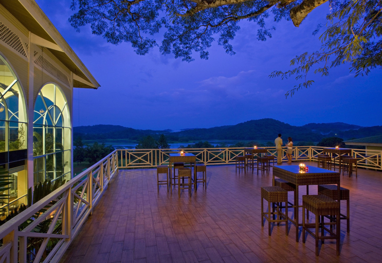 Food & Drinks 5, Gamboa Rainforest Reserve, Colón