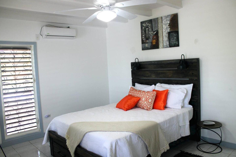 Bedroom 2, Tropical Ivy - a Peaceful Getaway in St Maarten