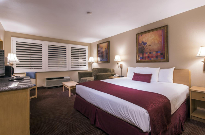 Bedroom 3, Grand Vista Hotel, Ventura