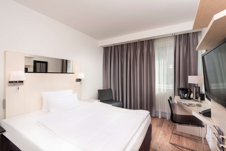 Bedroom 2, Scandic Berlin Kurfürstendamm, Berlin