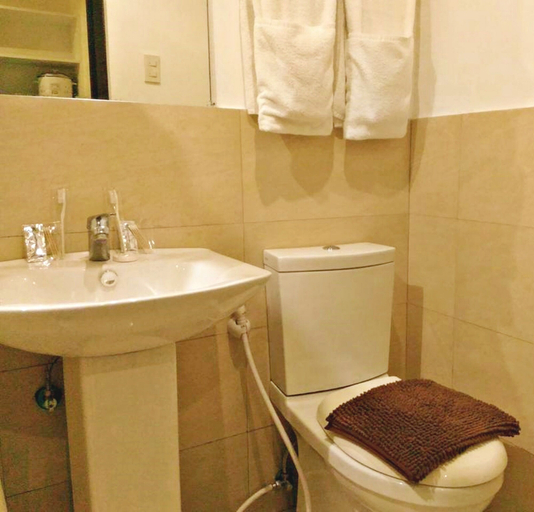 Bathroom 3, Residenciale Boutique Apartments, Quezon City